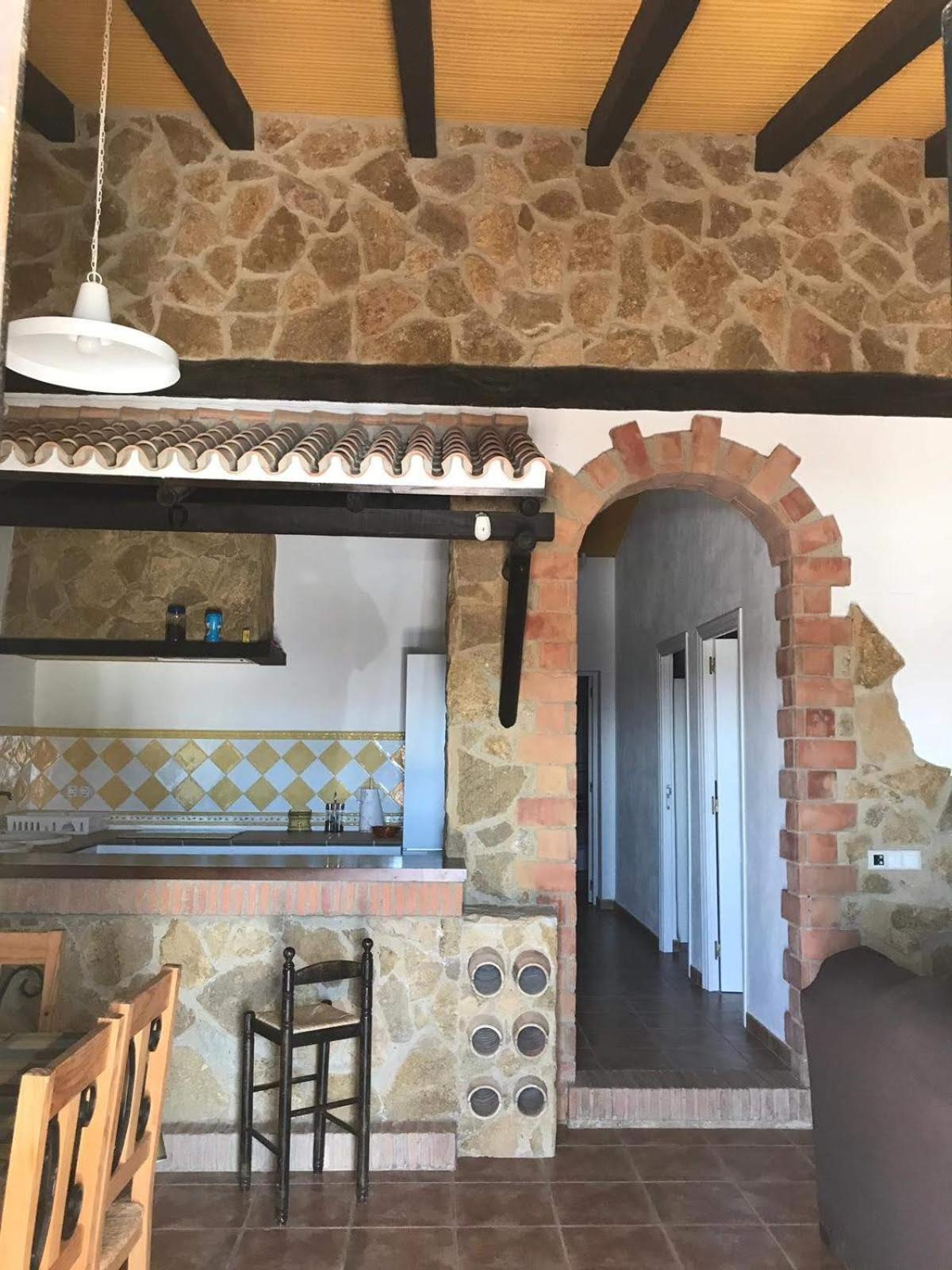 فيلا La Sombra Del Lagarto Peñaflor المظهر الخارجي الصورة
